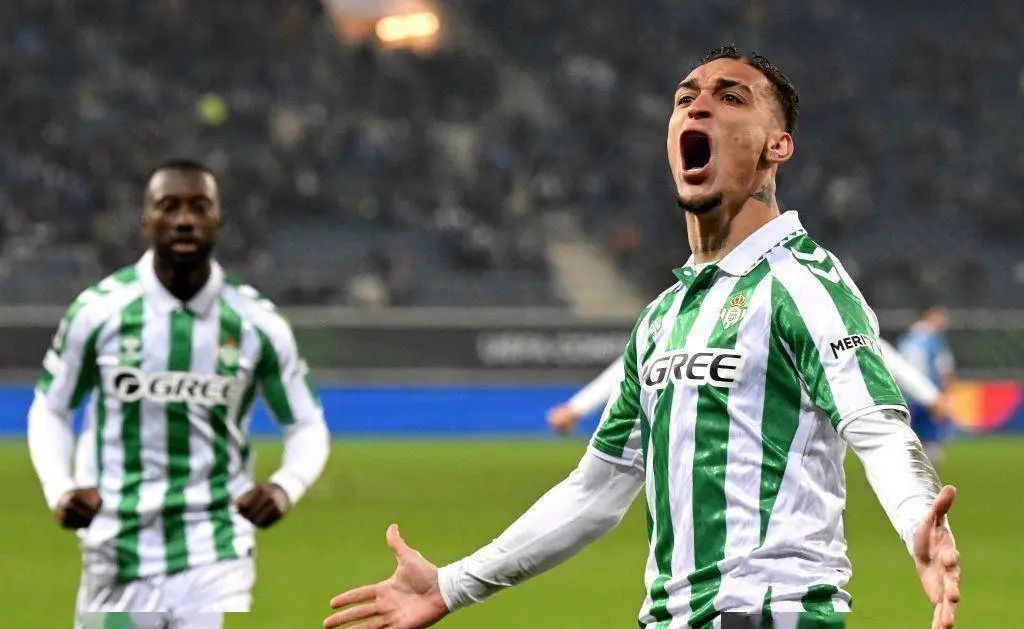 开云体育登录-那不勒斯主帅战术大改，球队表现焕然一新的简单介绍