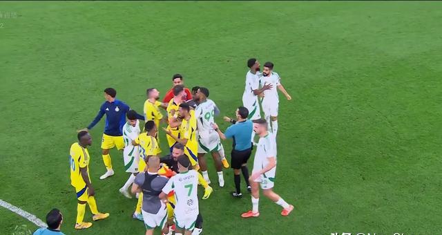 开云体育在线登录-重头戏即将上演，双方实力对比谁能赢取胜利的简单介绍