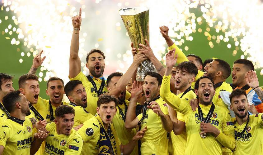 塞维利亚客场战胜劲旅，球队士气大涨