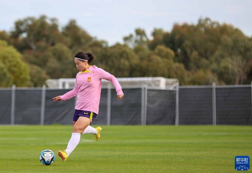 中国国家女子足球队晋级世界杯半决赛