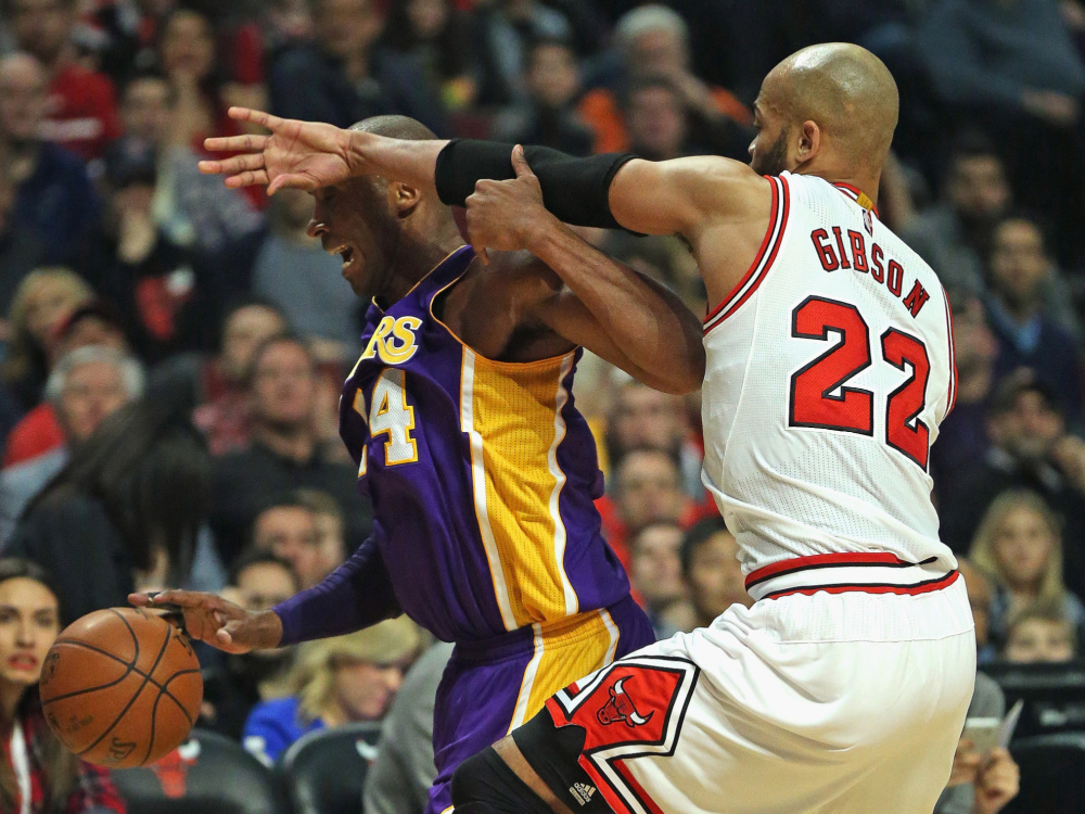 开云体育官网-公牛客场击败老鹰，取得胜利