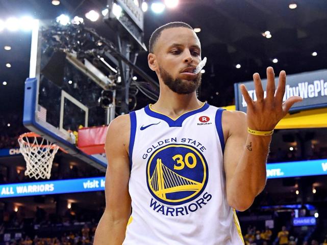 开云体育-火箭队防守稳健，成功阻止热火的反扑