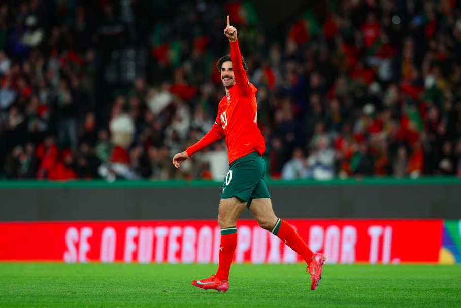 开云体育-罗马球队连续收获胜利，士气高涨的简单介绍