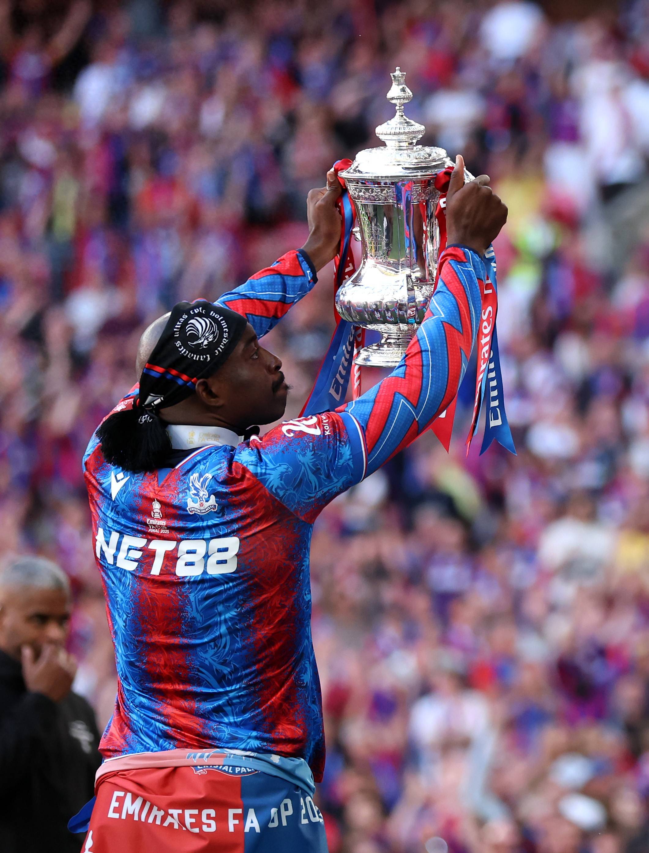 水晶宫连续获胜，队伍逐渐回到稳定状态